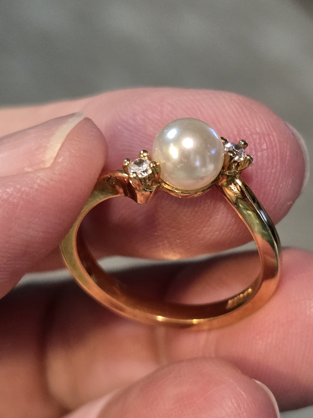 Classic Gold Pearl Ring Clear Rhinestone Accent 9 & 3/4